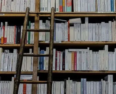 Wakacyjne światy dzieci wracają na wystawie „Biblioteczny szlak od Bałtyku do Tatr!”